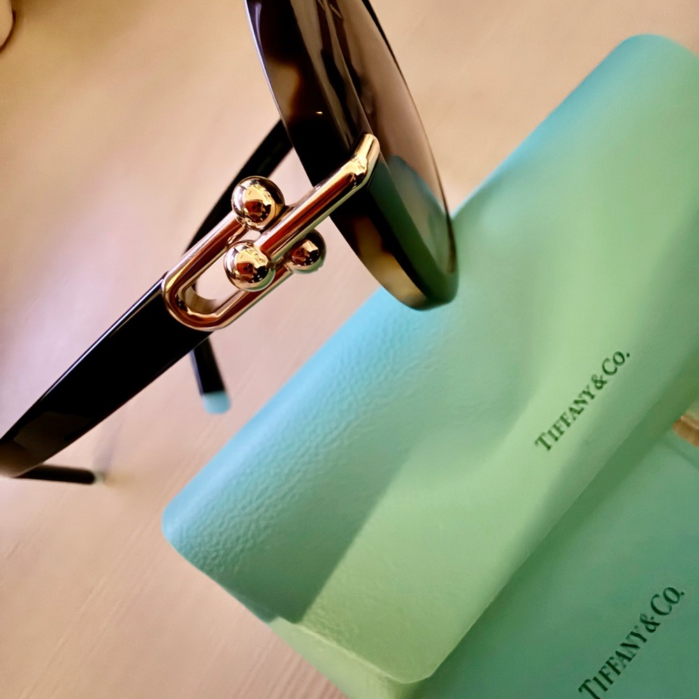 Tiffany & Co. Black Sunglasses TF 4201 - Picture 5 of 8